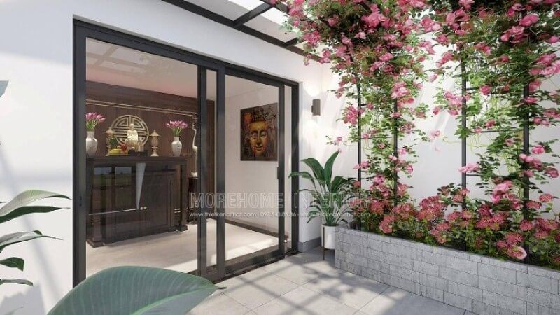 Morehome xin giới thiệu ý tưởng thiết kế phòng thờ thờ Phật Quan Âm trên đây với tủ thờ làm từ gỗ óc chó cao cấp kết hợp cùng tấm gỗ ốp tường với trọng tâm chữ Thọ tạo điểm tinh tế có phía trước hướng ra vườn hoa tuyệt đẹp sẽ là gợi ý lý tưởng cho không gian nhà phố, biệt thự.